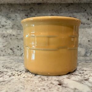 Longaberger Pottery Butternut Yellow One Pint Crock